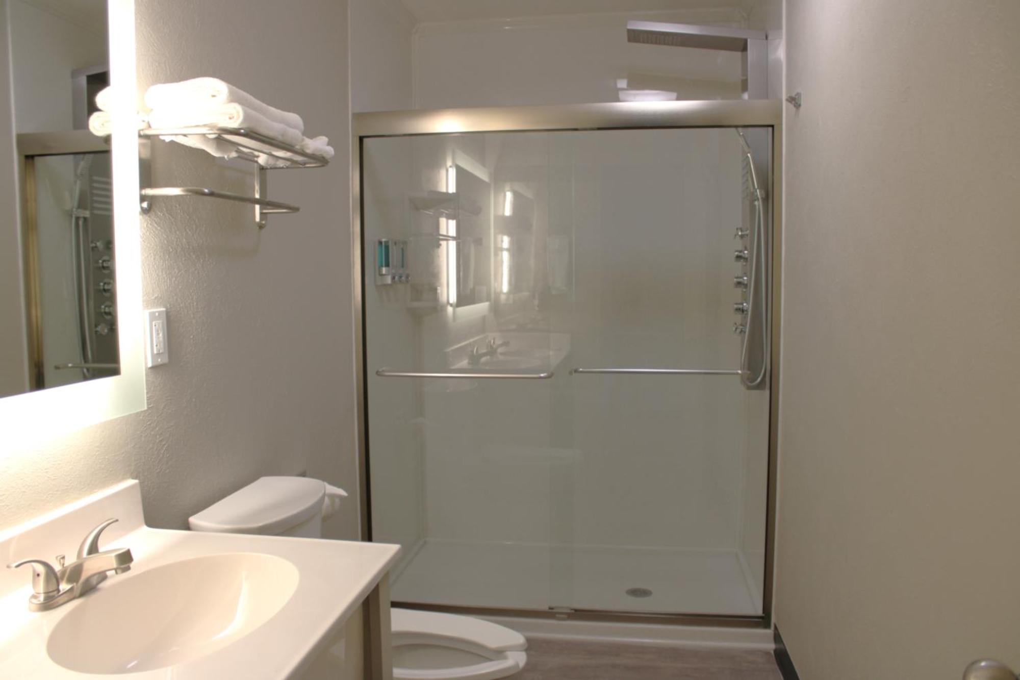 Boarders Inn And Suites By Cobblestone Lamar Missouri Ngoại thất bức ảnh