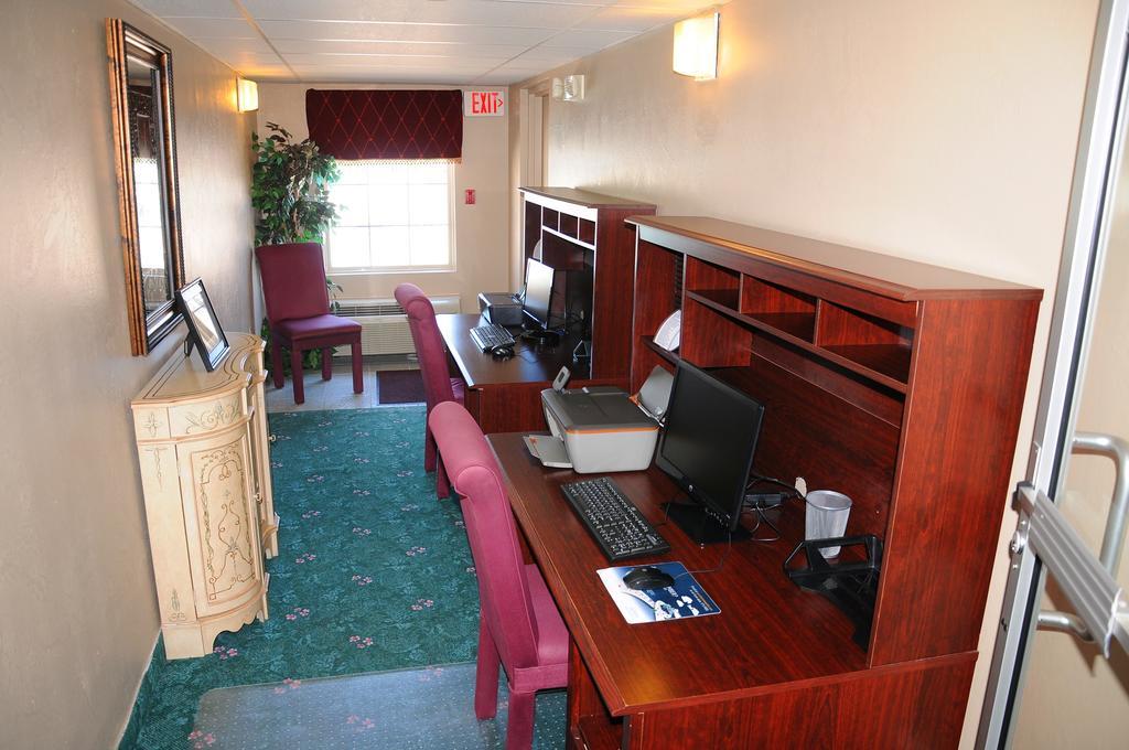 Boarders Inn And Suites By Cobblestone Lamar Missouri Ngoại thất bức ảnh